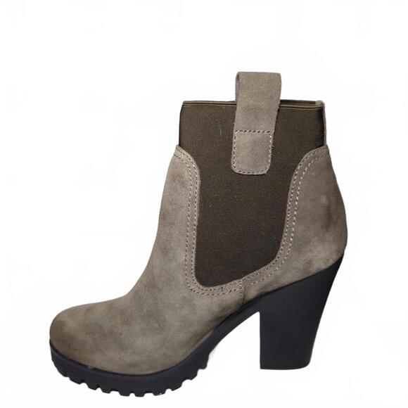 Guess Women's Heeled Chunky Chelsea Boots Size 9.5 Taupe Suede - Picture 2 of 10